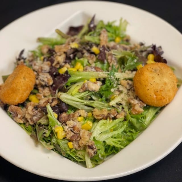 Lunch Citrus Walnut Salad.