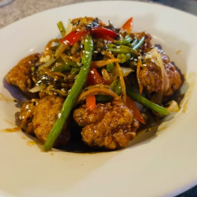 Lunch Honey Soy & Sesame Chicken.