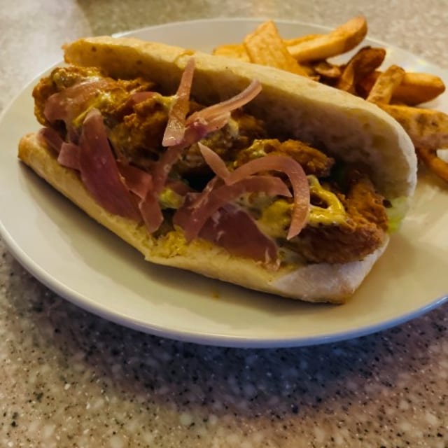 Lunch Deep South Po' Boy Sandwich.