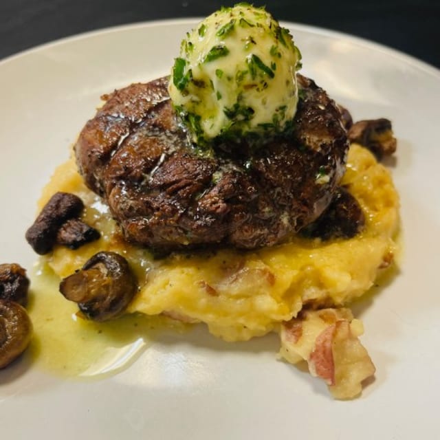 Dinner Montreal Filet 8 Oz.